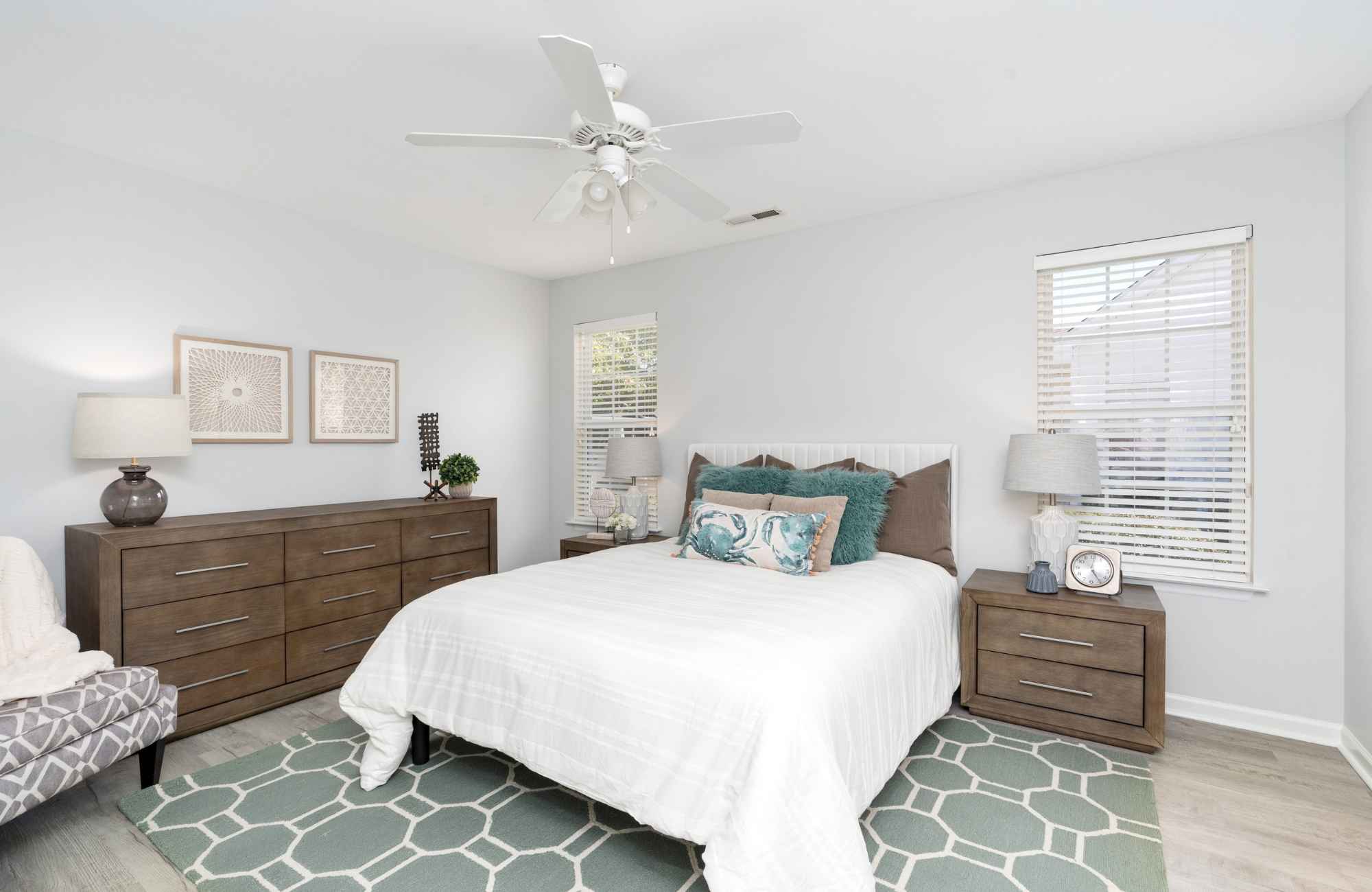mickler-and-co-design-studio-carolina-beach-nc-expert-staging-tips-for-your-primary-bedroom-vacant-home-staging