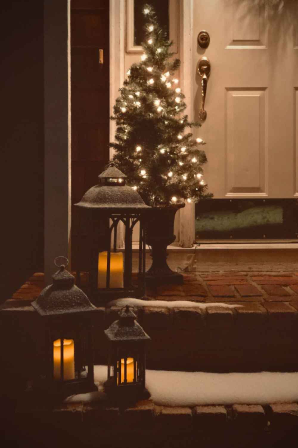 mickler-and-co-design-studio-wilmington-nc-simple-seasonal-styling-tips-to-keep-your-home-fresh-all-year-long-luxury-online-interior-design